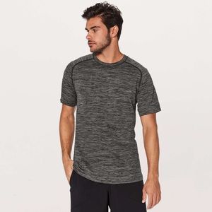 Lululemon Metal Vent Tech Short Sleeve